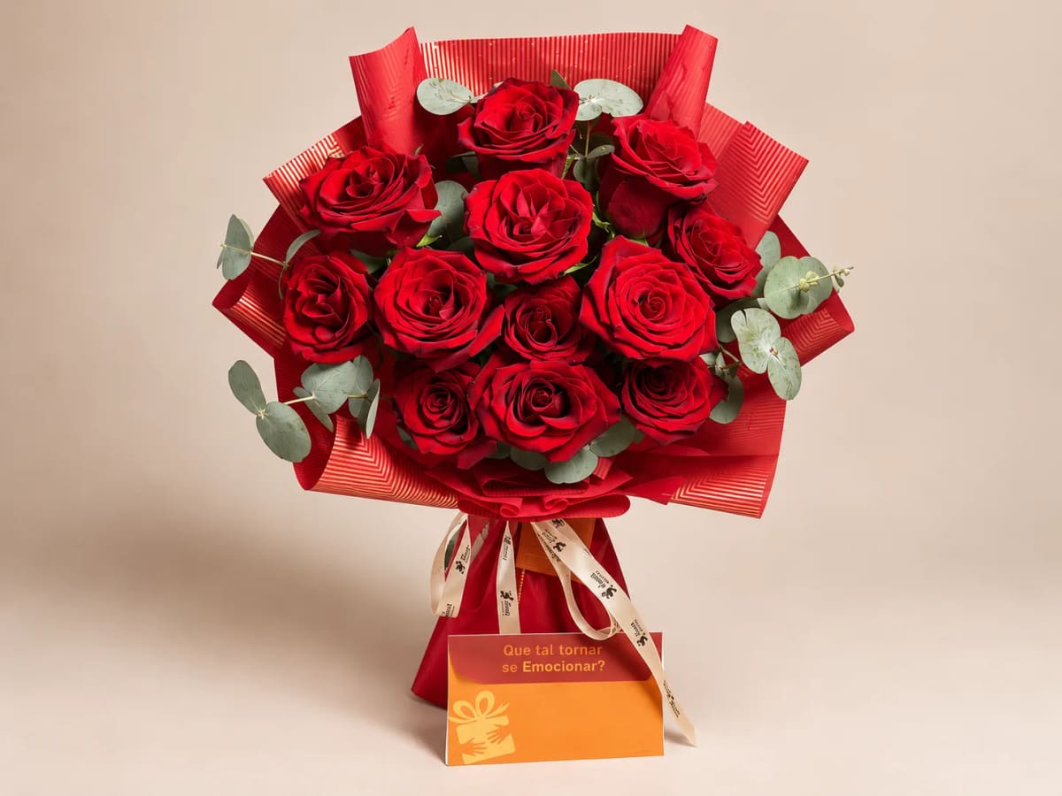 Buquê Paola - Premium com 12 Rosas Vermelhas